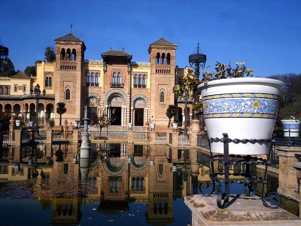 Like Home Sevilla - Museo Exterior foto